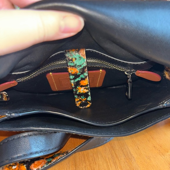EUC Coach 1941 Calf hair floral saddle bag - Picture 6 of 7